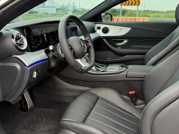 Mercedes-Benz E-Class 2023