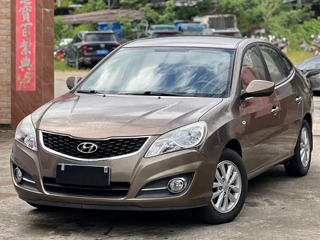 Hyundai Joyful 2015