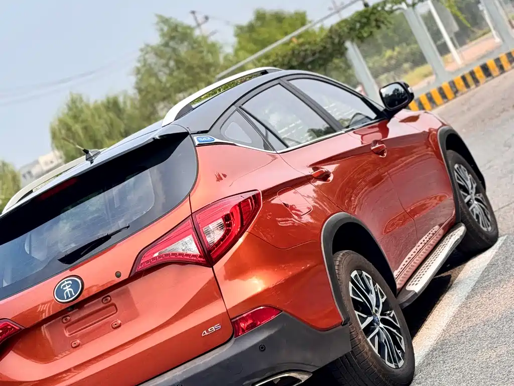 BYD Song New Energy 2017 — фото 27