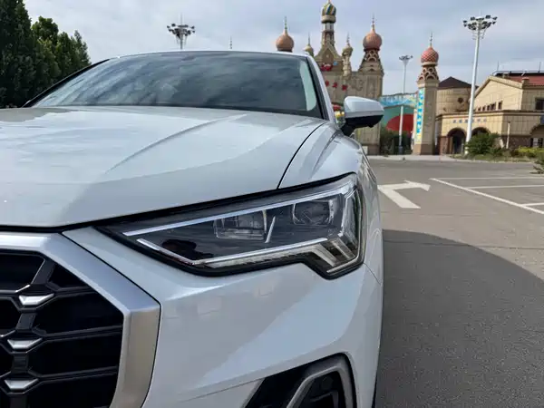Audi Q3 2023