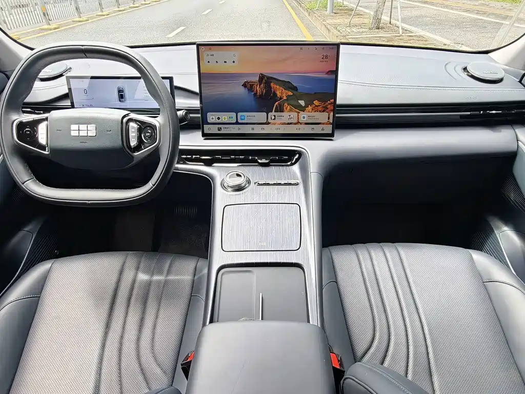 Geely Galaxy E5 2024 — фото 12