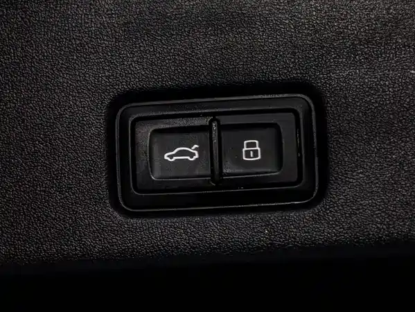 Audi Q6 2024