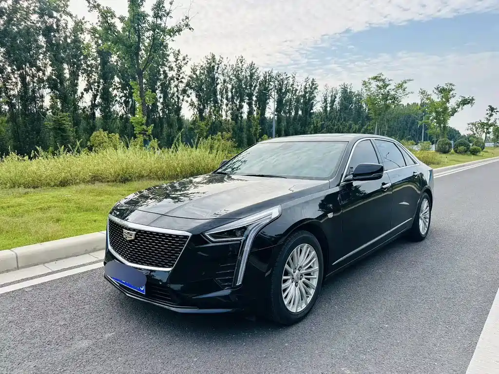 Cadillac CT6 2019 — фото 1