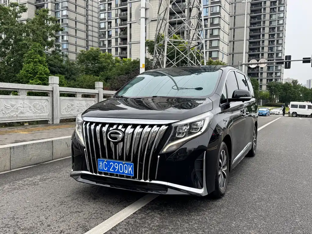 GAC Motor Trumpchi M8 2022 — фото 1