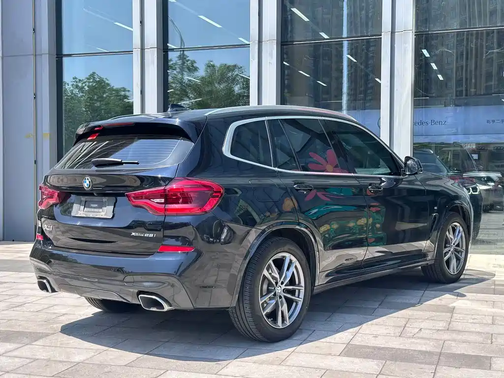 BMW X3 2021