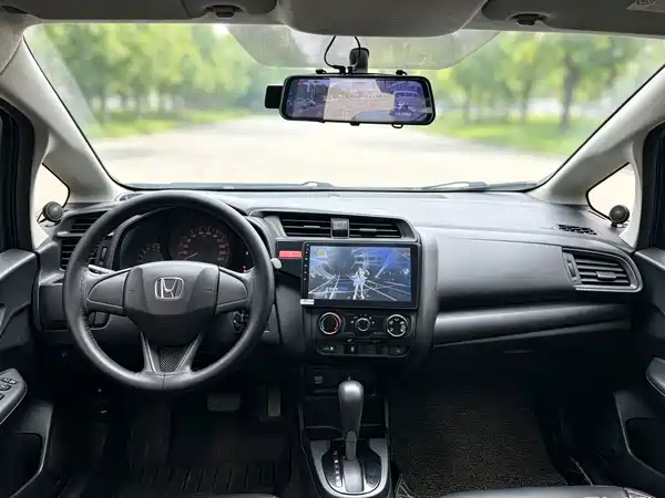 Honda Fit 2015