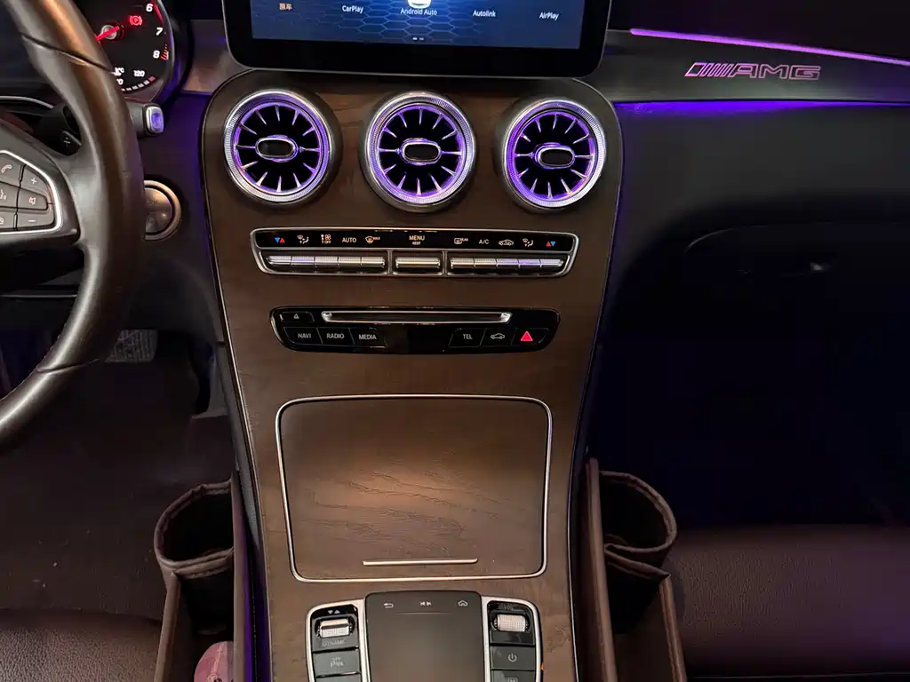 Mercedes-Benz GLC 2018 — фото 10