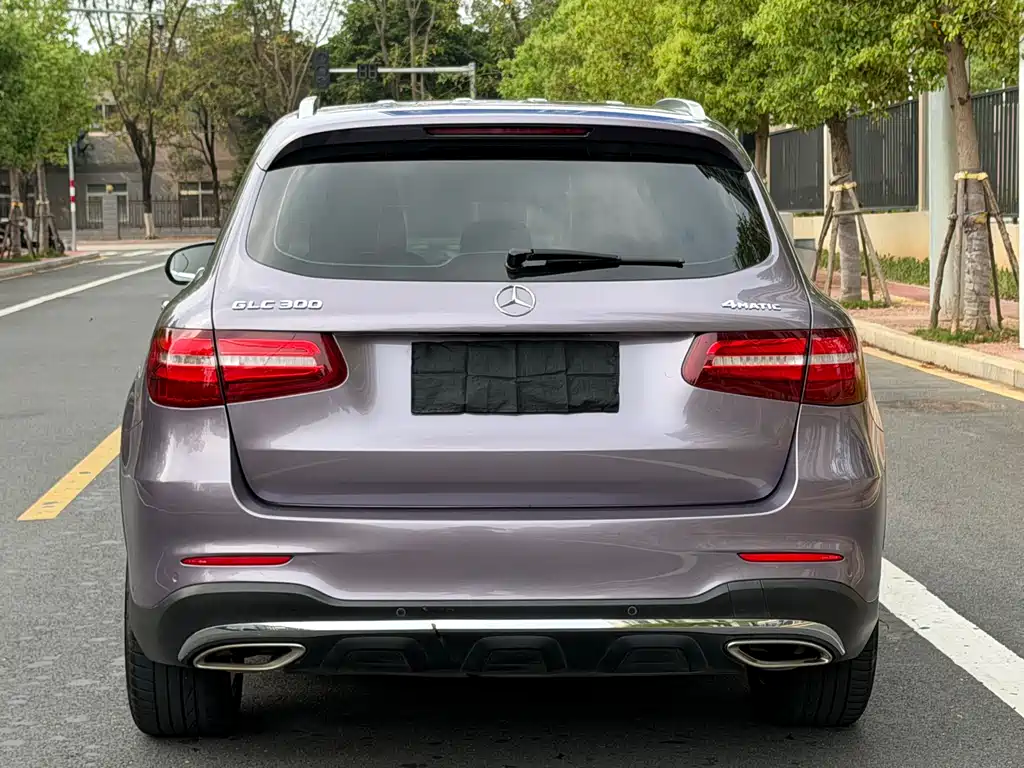 Mercedes-Benz GLC 2018 — фото 12
