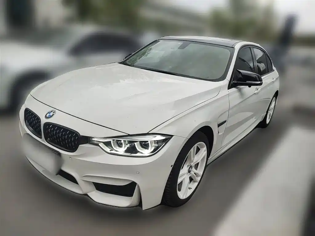 BMW 3 Series 2019 — фото 1