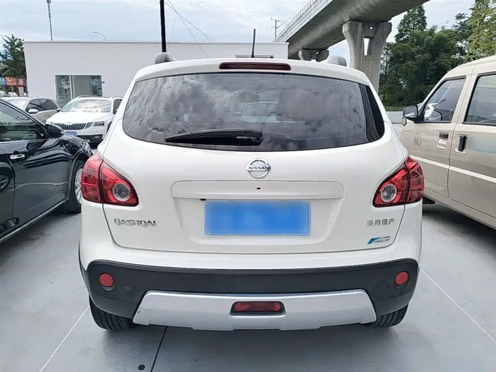 Nissan Qashqai 2015 — фото 6