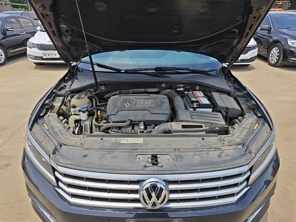 Volkswagen Passat 2018 — фото 20