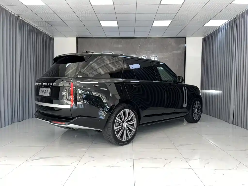 Land Rover Range Rover 2026