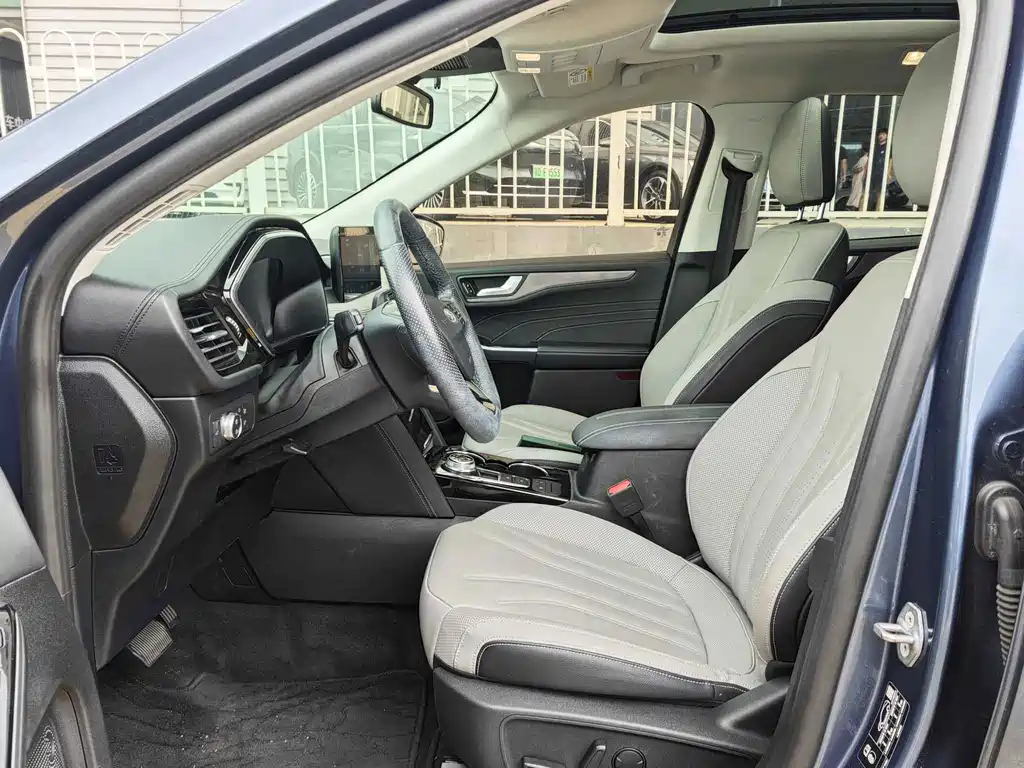 Ford Edge 2020 — фото 8