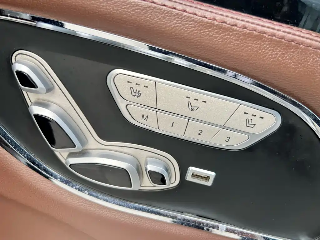 Mercedes-Benz Vito 2021 — фото 13