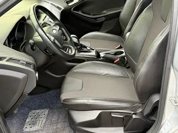 Ford Focus 2013