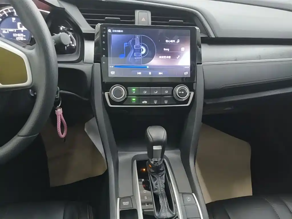 Honda Civic 2017 — фото 13