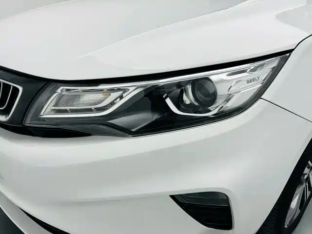 Geely Emgrand GL 2018 — фото 19