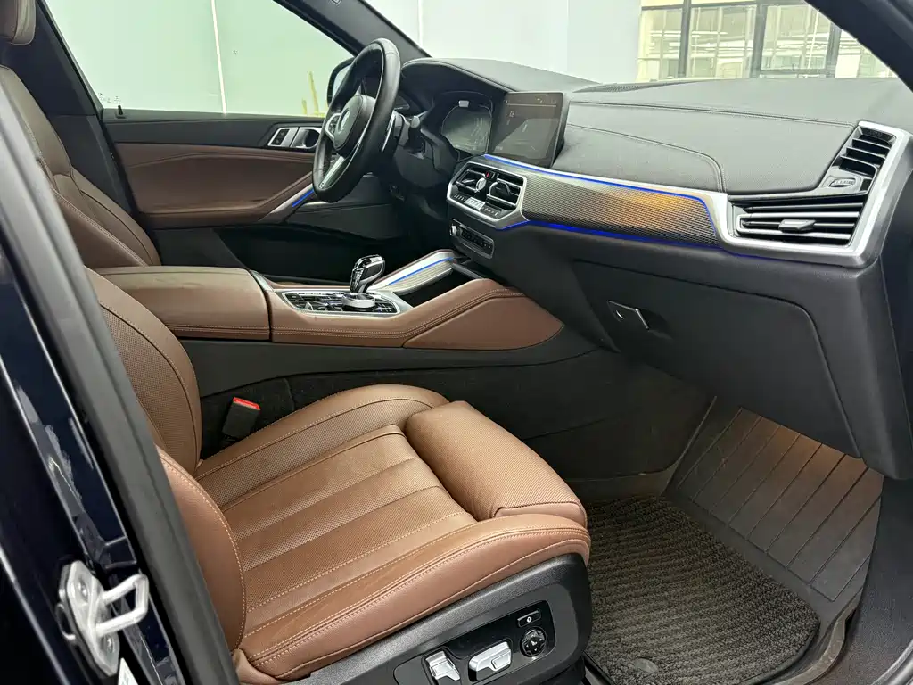 BMW X6 2021 — фото 10