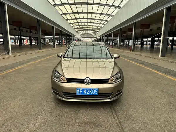 Volkswagen Golf 2015