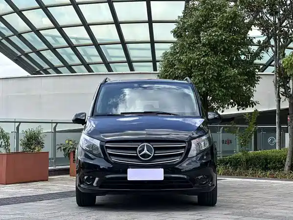 Mercedes-Benz Vito 2024