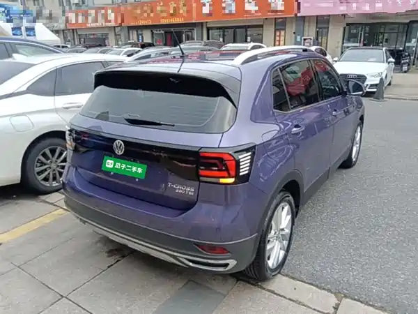 Volkswagen T-Cross 2019