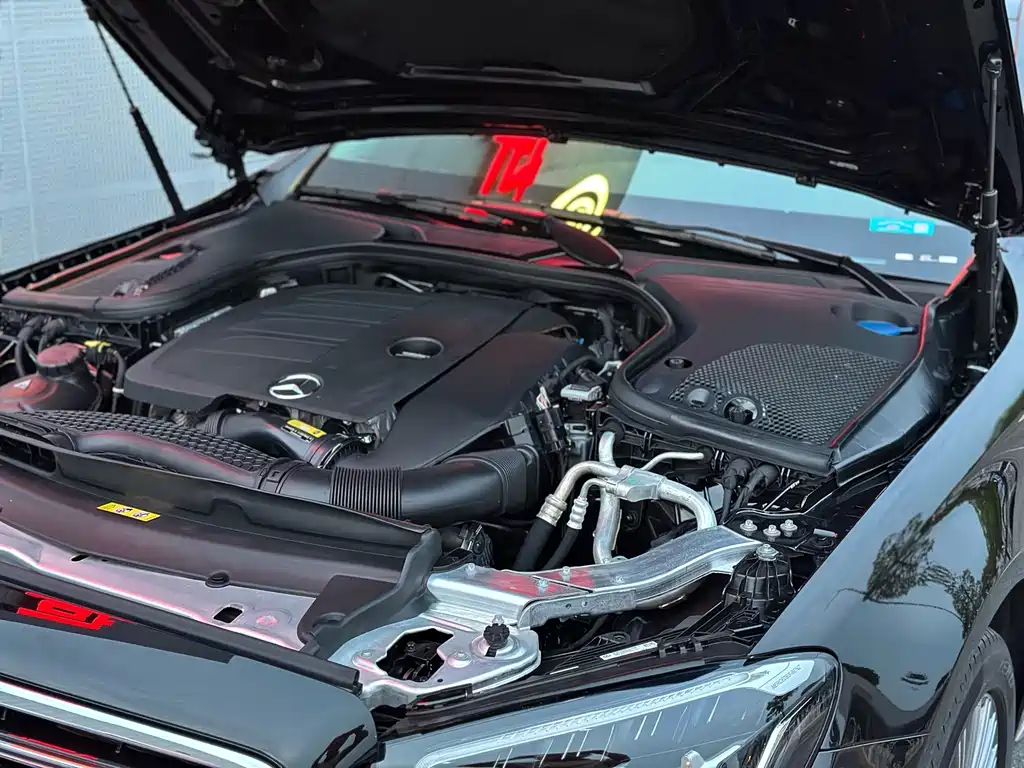 Mercedes-Benz E-Class 2023 — фото 44