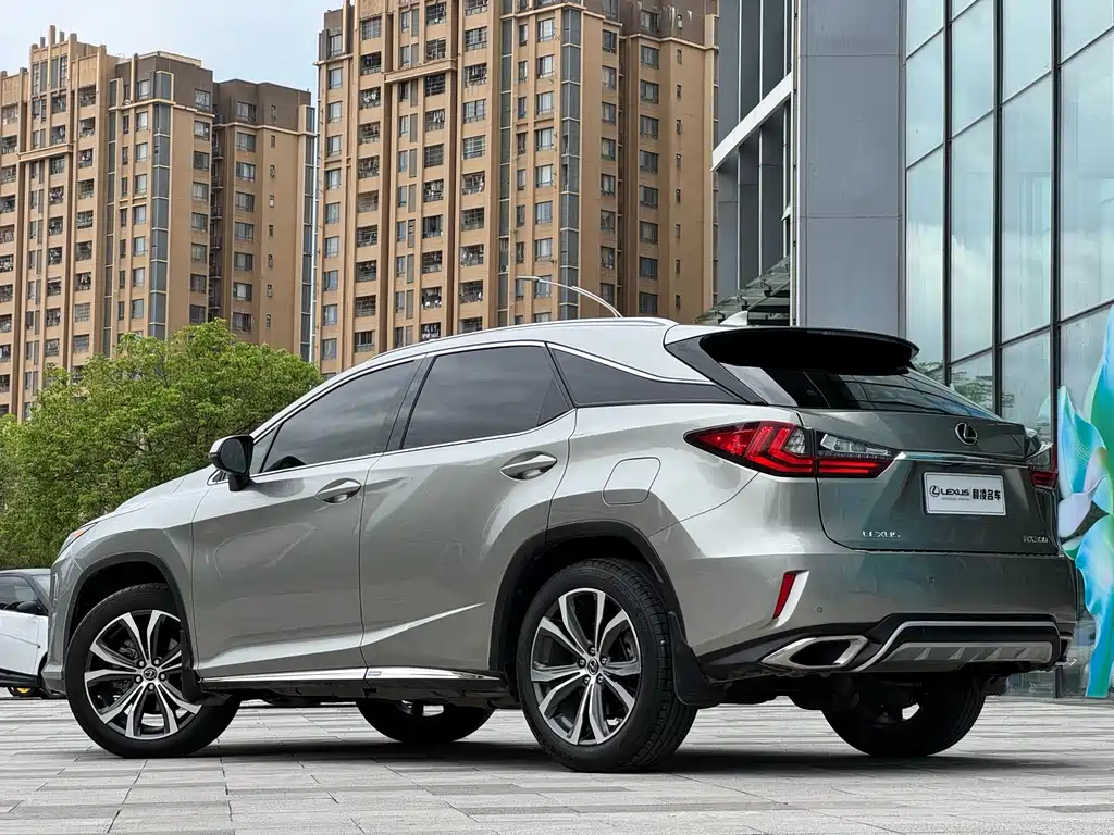Lexus RX 2018 — фото 4