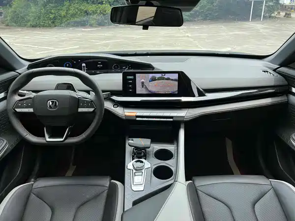 Changan UNI-V 2023