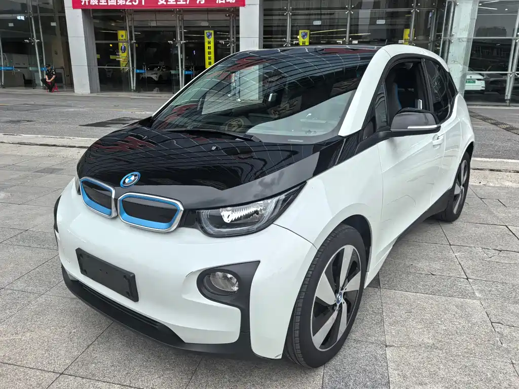 BMW i3 2016 — фото 1