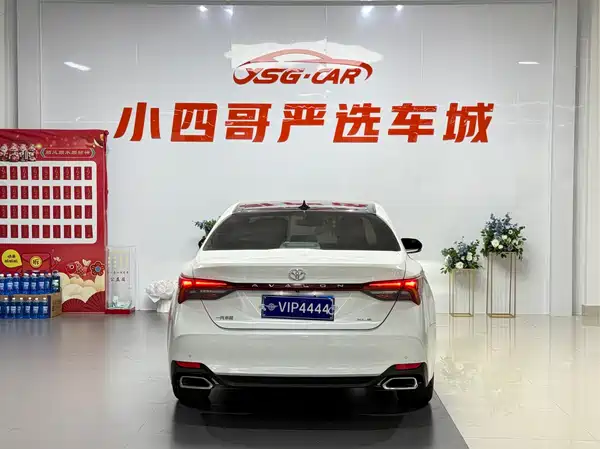 Toyota Avalon 2019