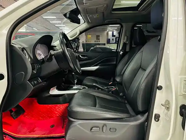 Nissan Terra 2020