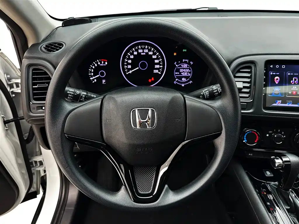 Honda Vezel 2022 — фото 18