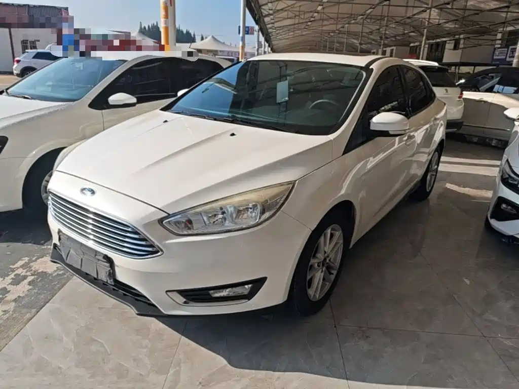Ford Focus 2016 — фото 1
