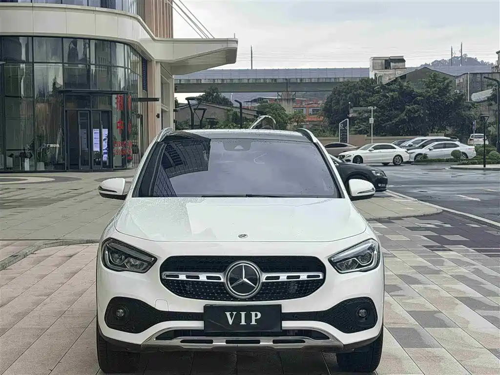 Mercedes-Benz GLA 2023 — фото 2