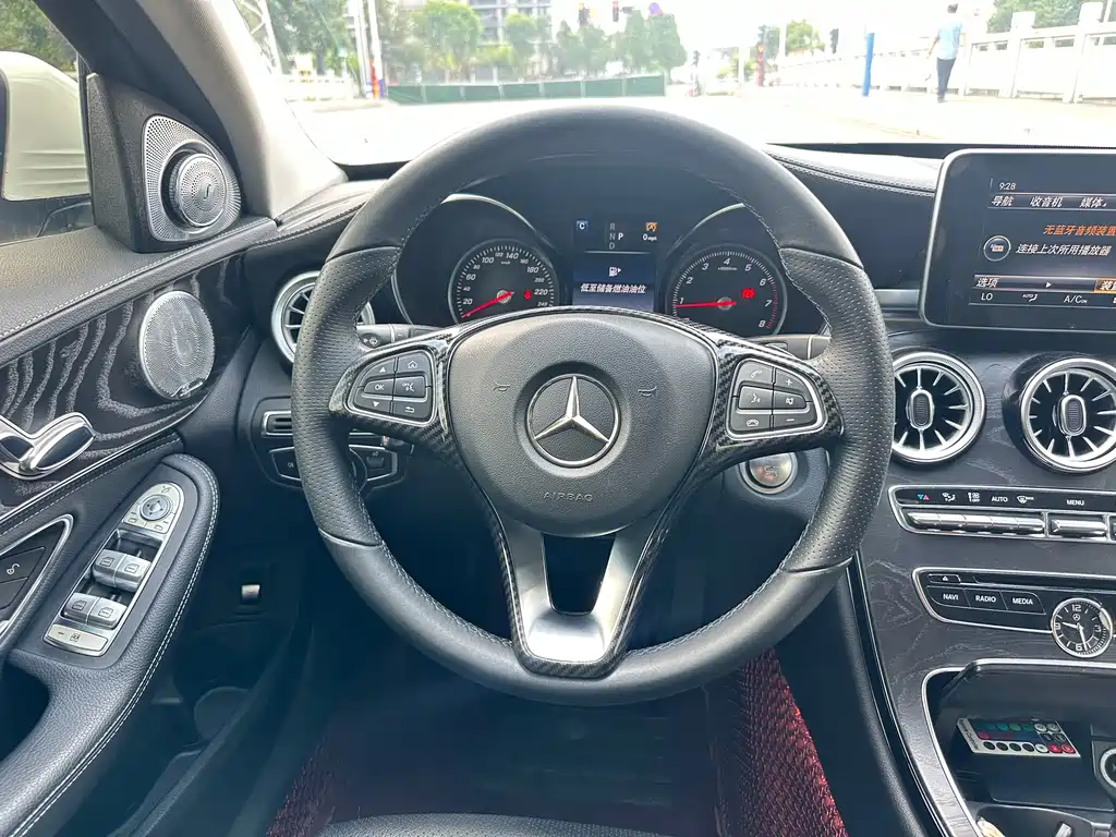 Mercedes-Benz C-Class 2017 — фото 11