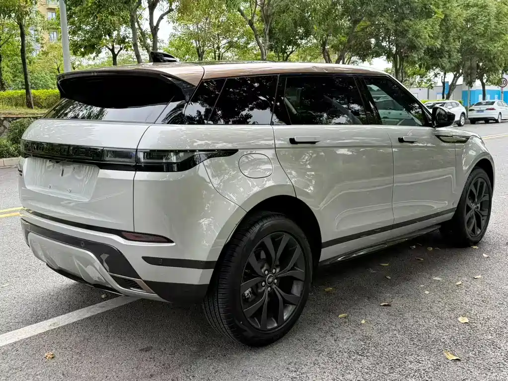 Land Rover Evoque 2023