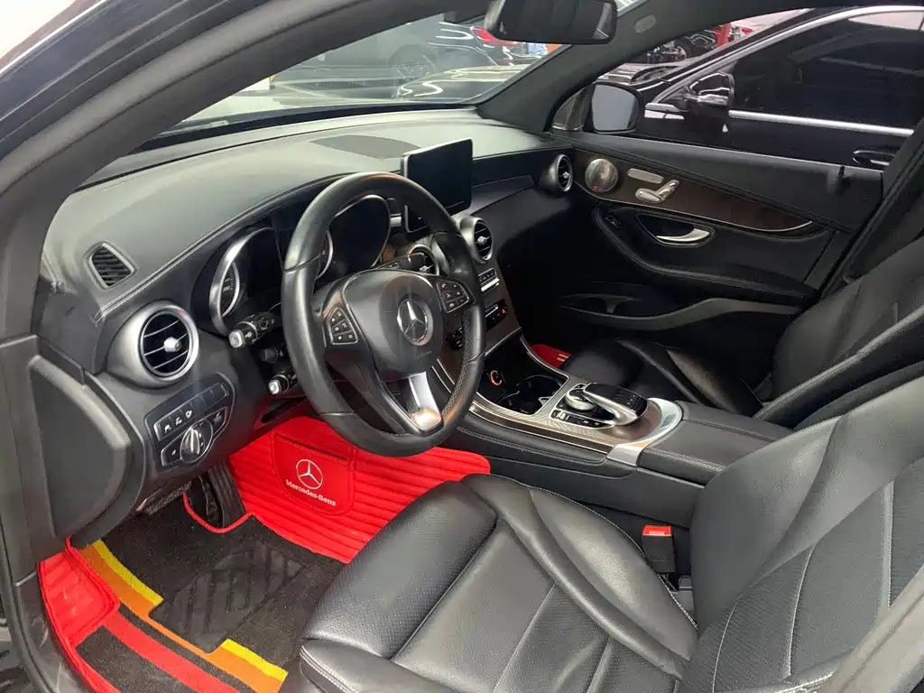 Mercedes-Benz GLC 2018