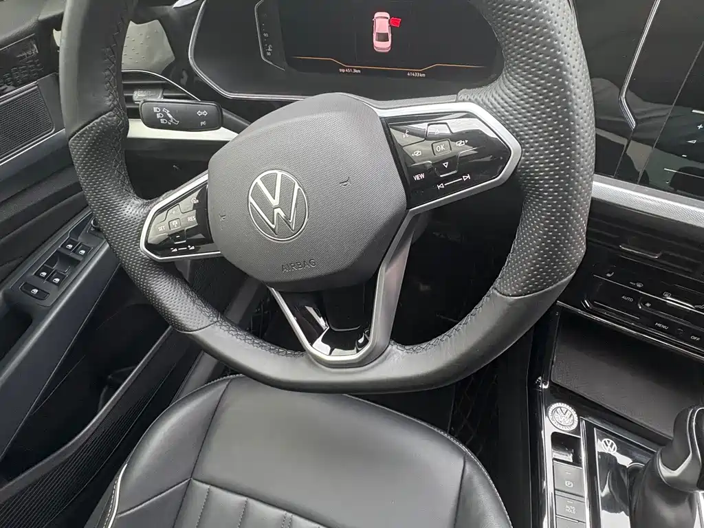Volkswagen Passat 2023 — фото 10