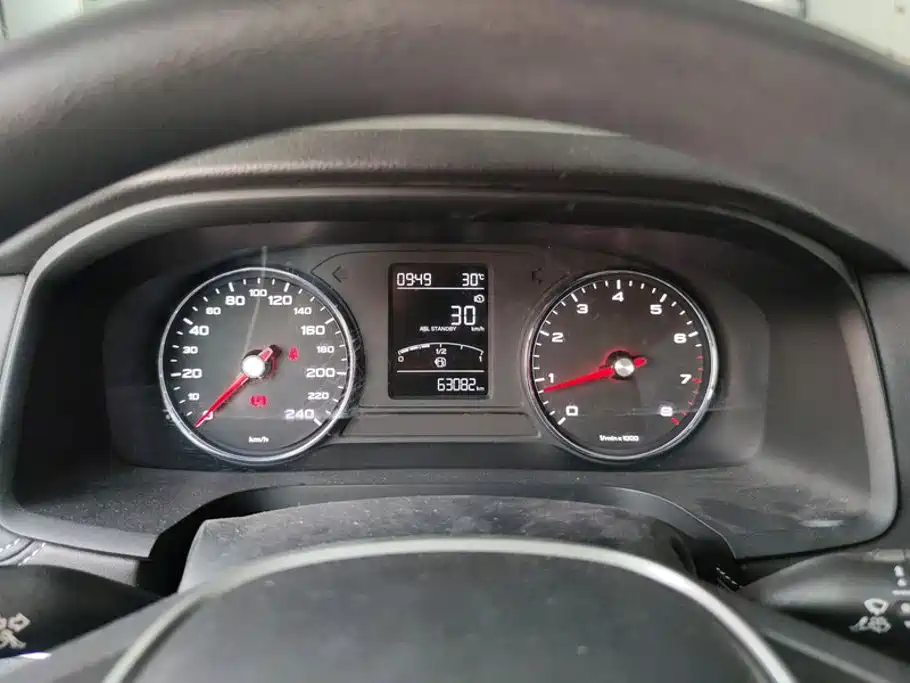 Roewe i6 Classic 2019 — фото 14
