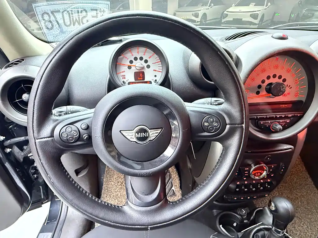 MINI Countryman 2012