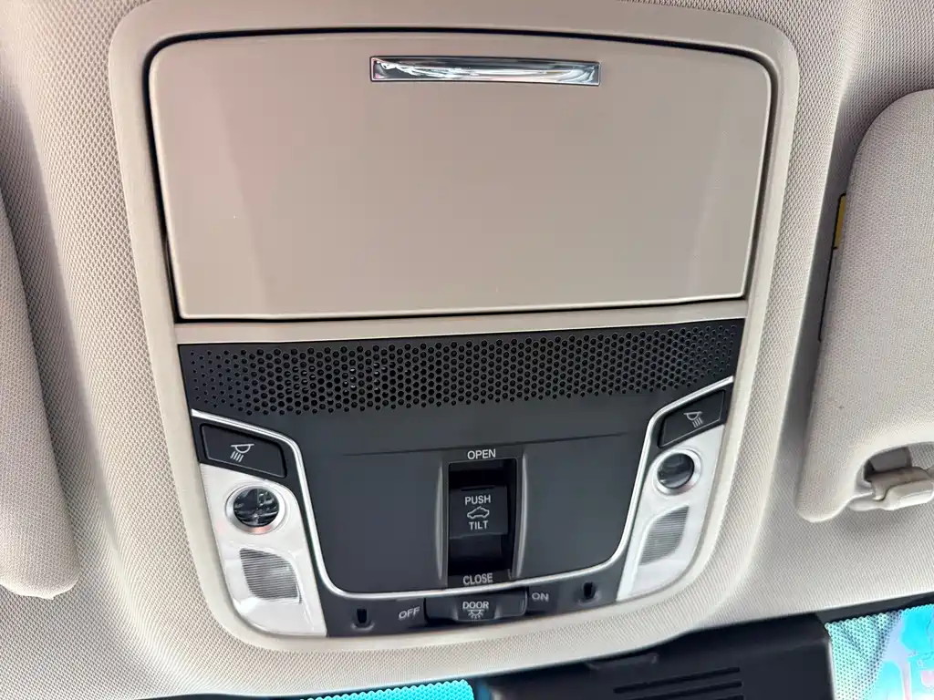 Honda Accord 2020 — фото 21