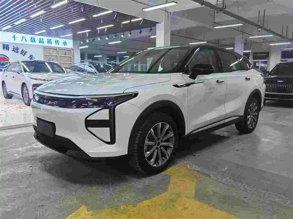 Exeed Yaoguang C-DM 2025 — фото 1
