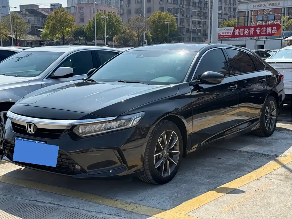Honda Inspire 2023 — фото 1