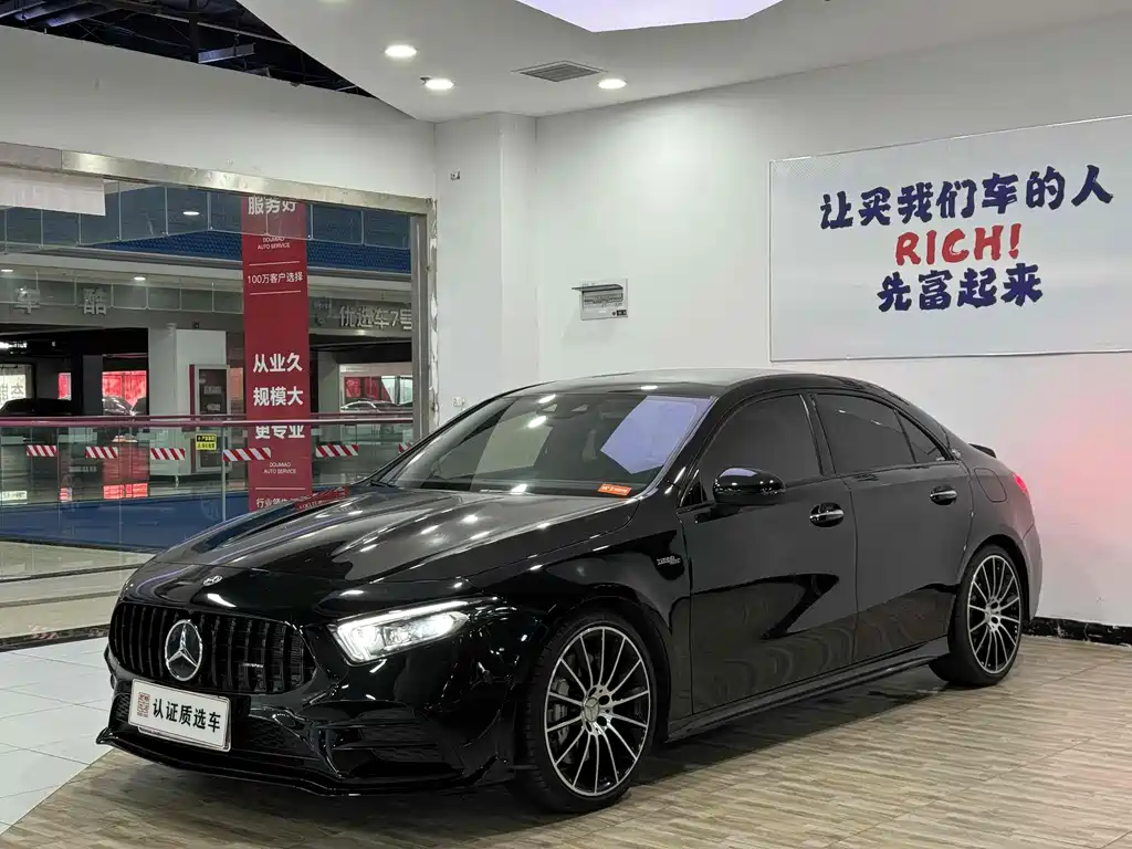 Mercedes-Benz A-Class AMG 2023 — фото 2