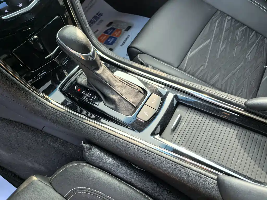 Cadillac ATS-L 2015 — фото 10