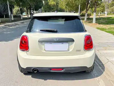 MINI MINI 2018