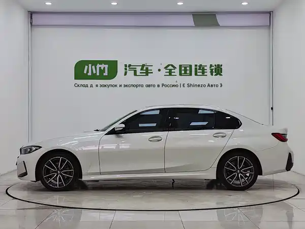 BMW 3 Series 2023