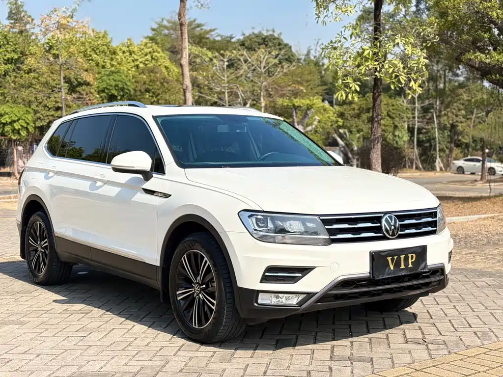 Volkswagen Tiguan L 2021 — фото 3