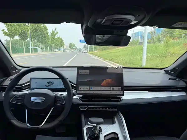 Geely Xingrui 2025