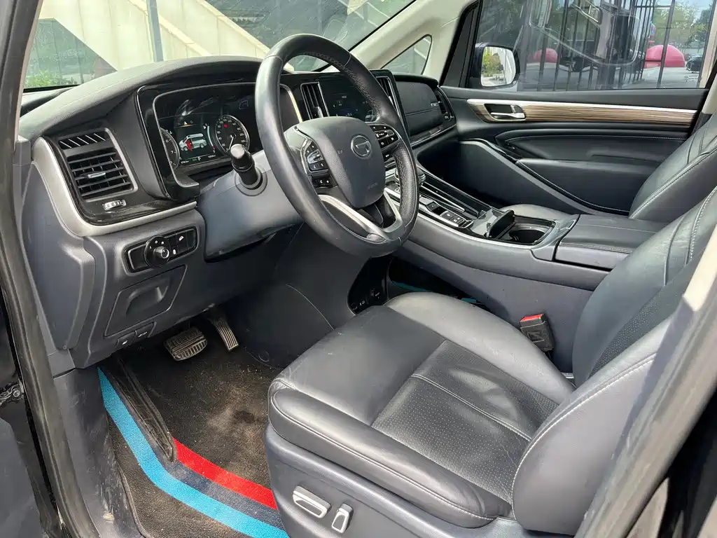 GAC Trumpchi M8 2023 — фото 6